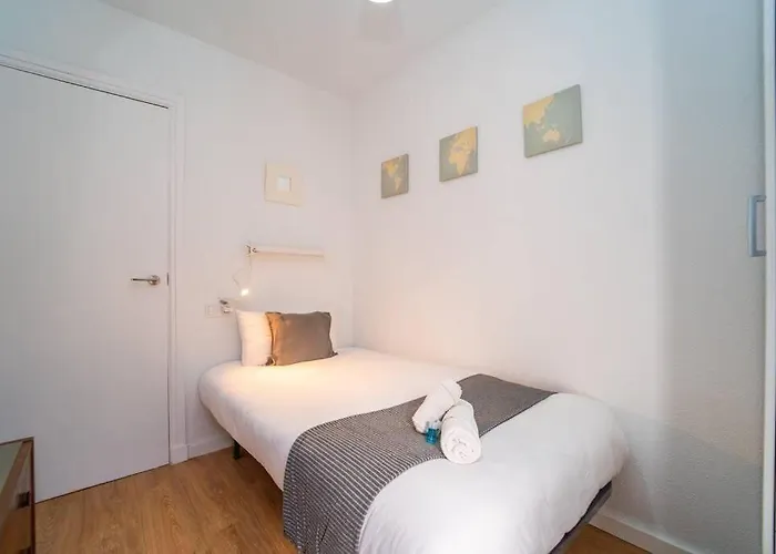 Authentic Flat Near The 阿利坎特