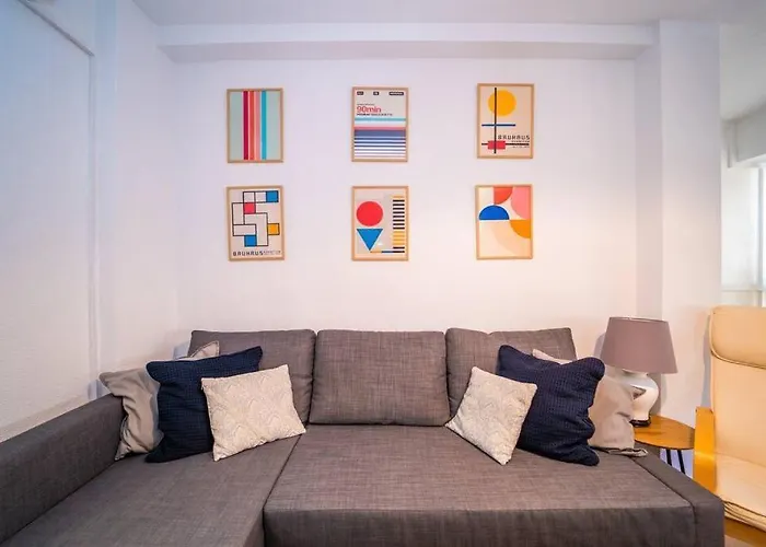 公寓 Authentic Flat Near The *