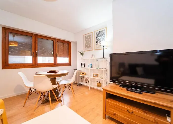 公寓 Authentic Flat Near The