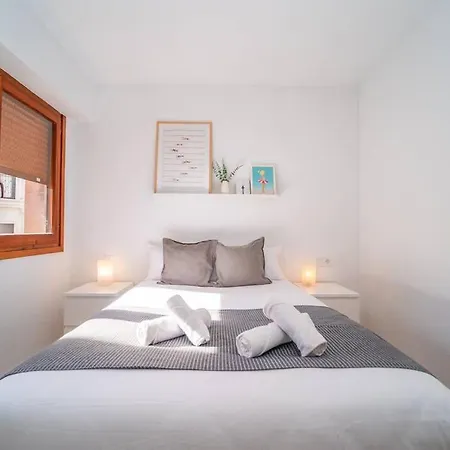 Authentic Flat Near The Apartment Alicante