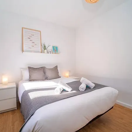 Authentic Flat Near The Apartment