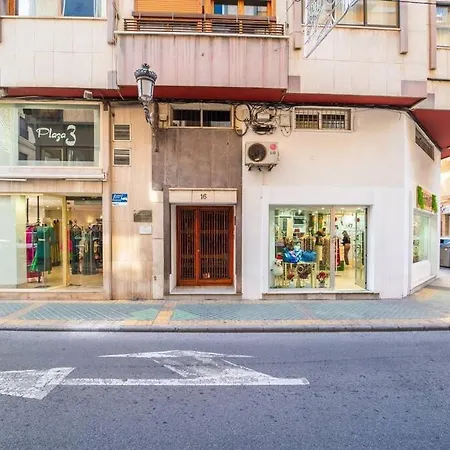 Authentic Flat Near The Apartment Alicante