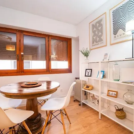 Apartment Authentic Flat Near The